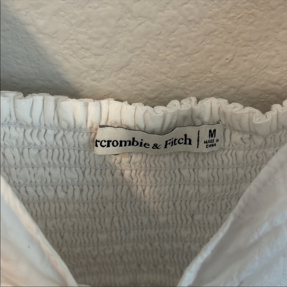 Abercrombie and Fitch White Crop Top - Picture 5 of 5